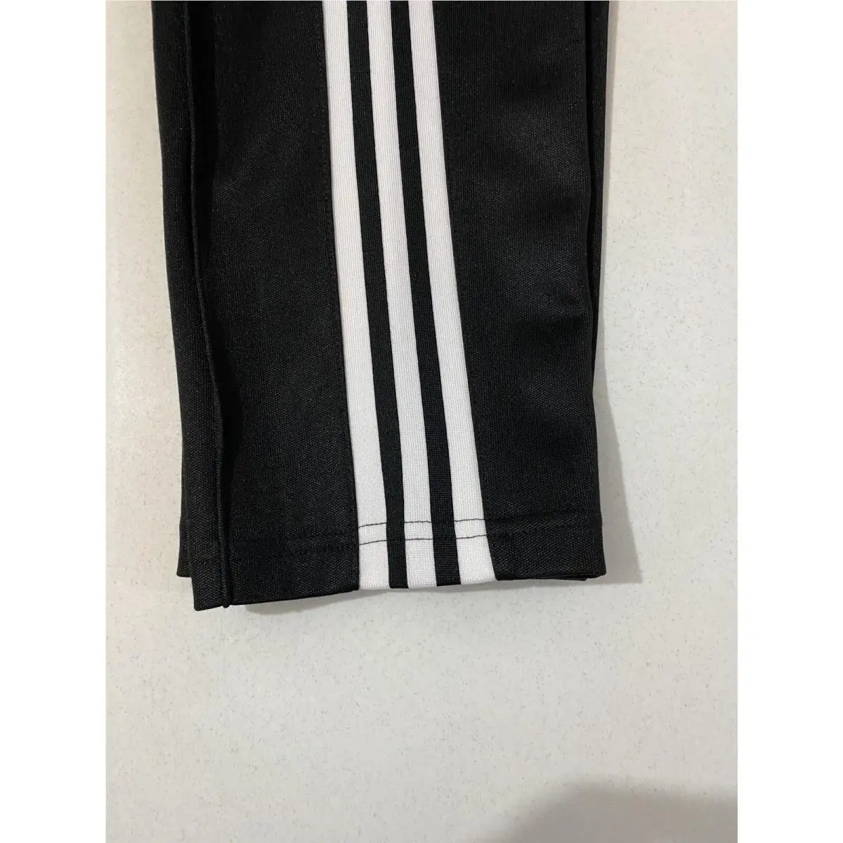 Adidas clothing - Black White 5