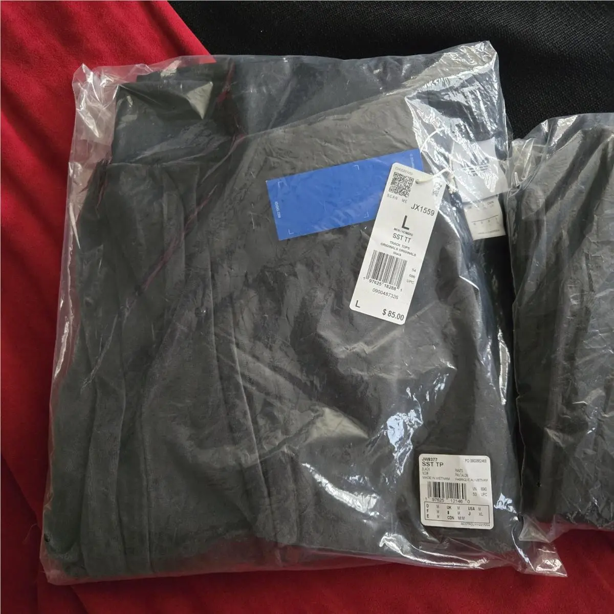 Adidas clothing - Black 9