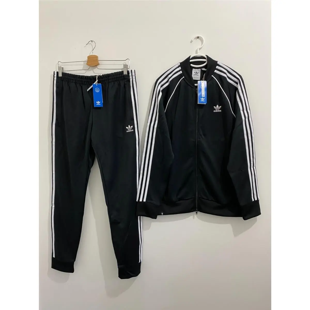 Adidas clothing - Black White 0