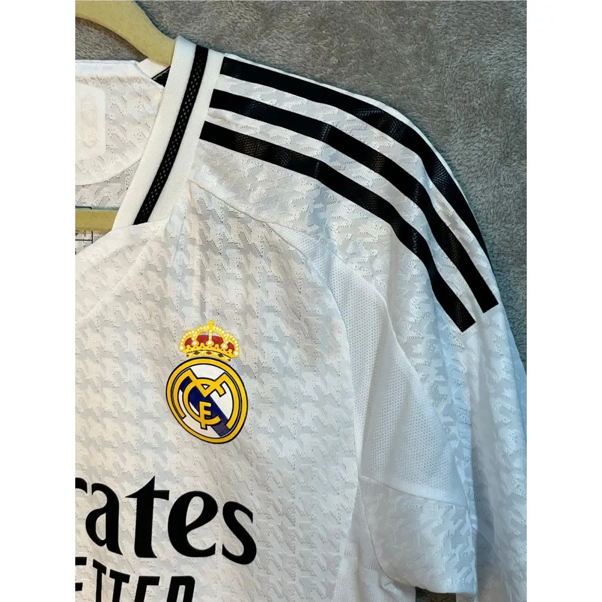 Adidas clothing - White 2