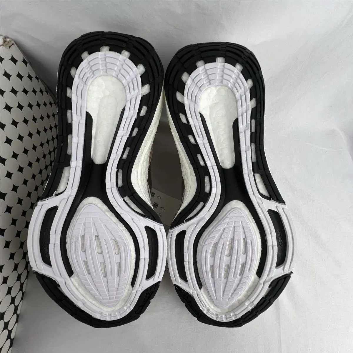 Adidas shoes - adidas UltraBoost 22 - UltraBoost - GX7832 - Beige, Manufacturer: Beige/Cloud White/Core Black 13
