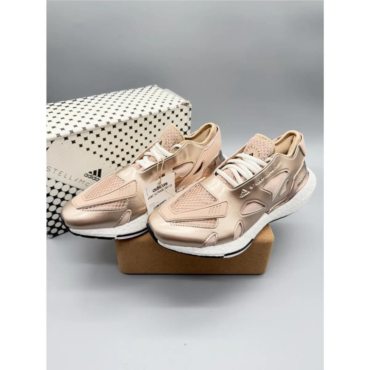 Adidas by Stella Mccartney Women`s Ultraboost 22 Sneakers Rose Gold US 7M GX7832