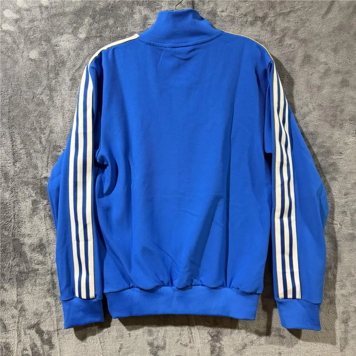 Adidas clothing - Adidas Originals - Originals - JN3058 - Blue/White 0