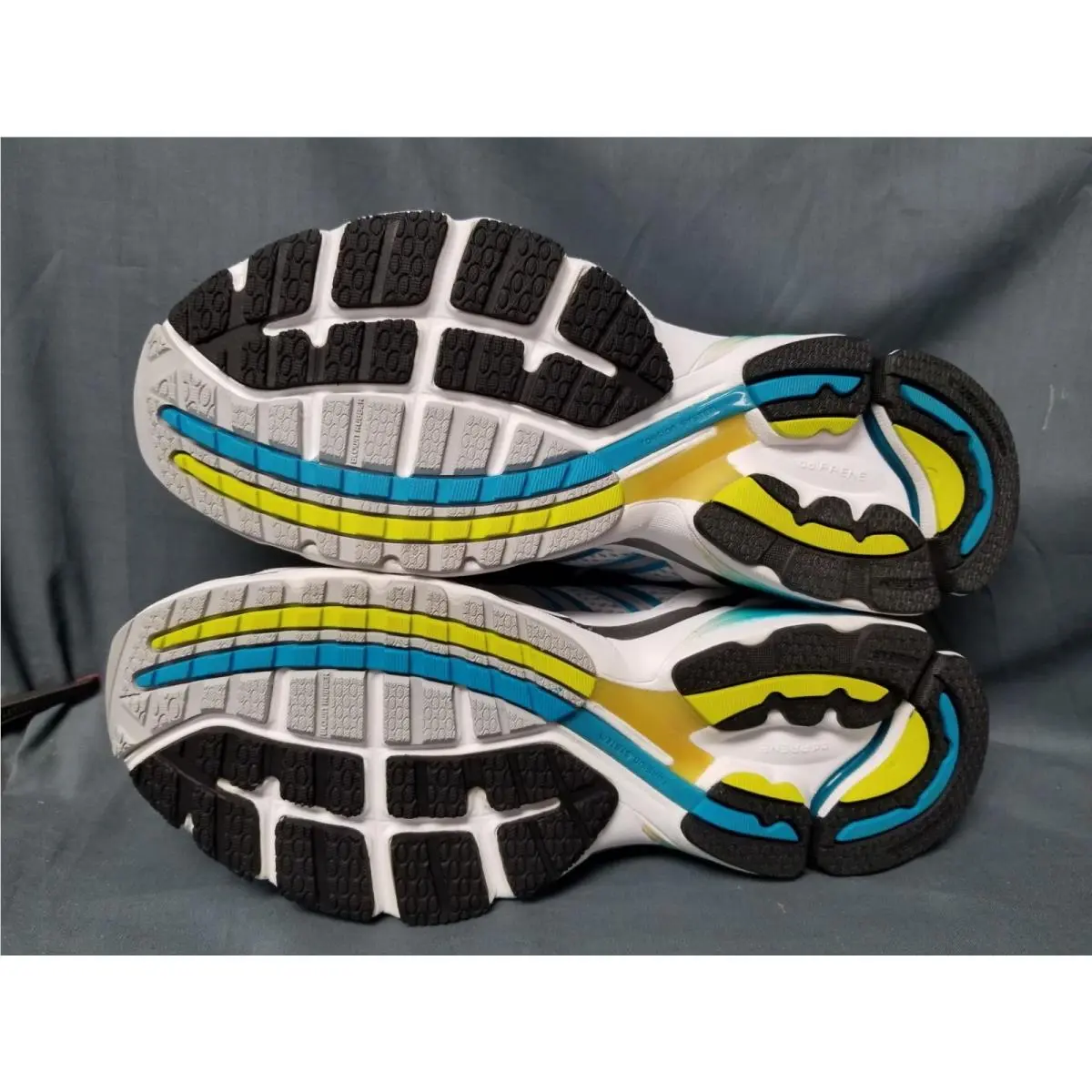 Adidas shoes - G14293 - G14293 - White (UPC: 884893212388) 9