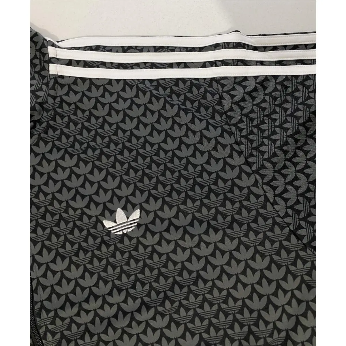 Adidas clothing - Black 2