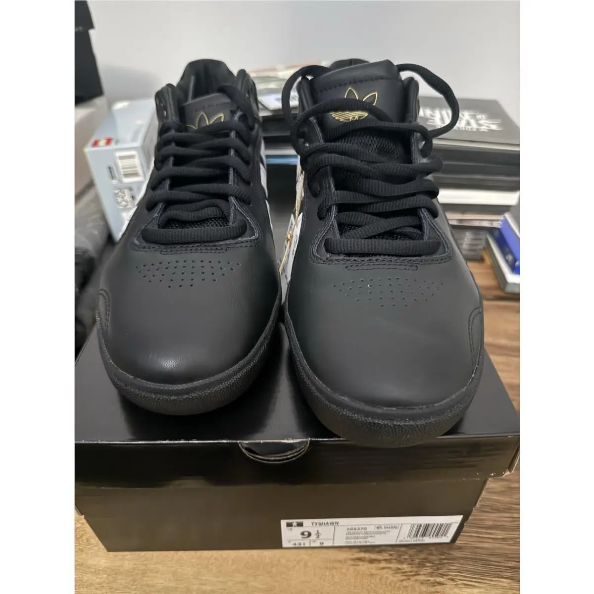 Adidas shoes - adidas Tyshawn - Tyshawn - Black 2