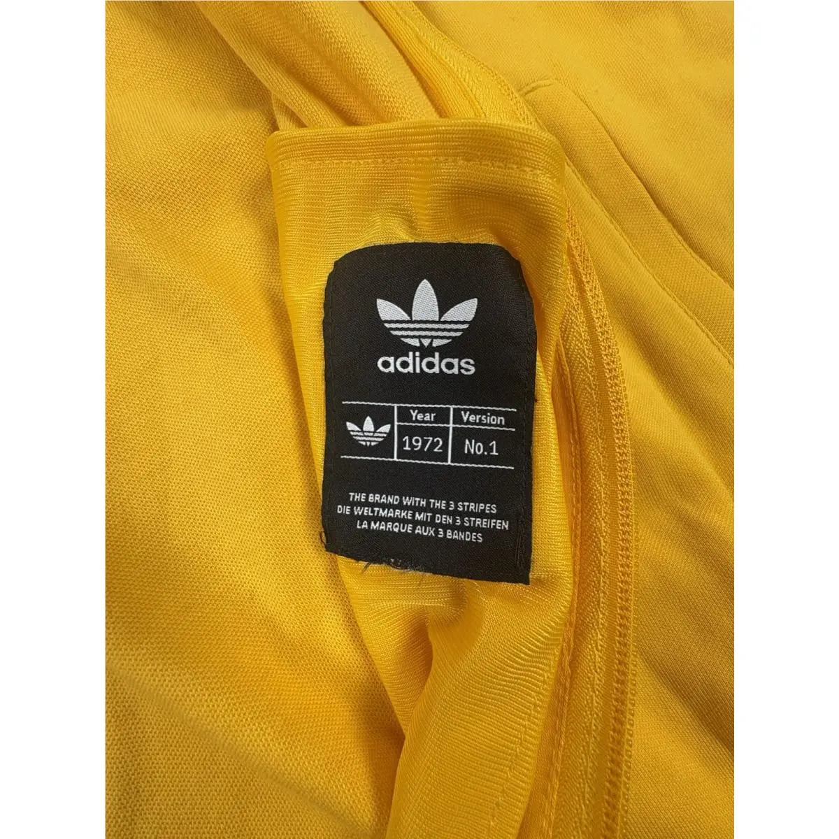 Adidas clothing - Gold 11