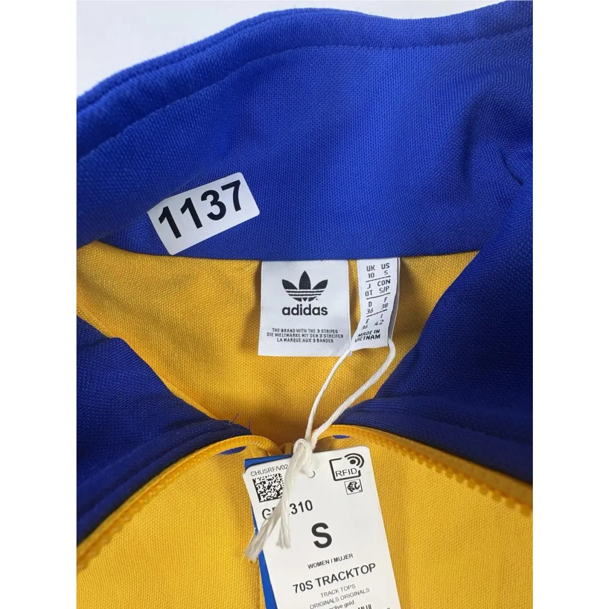 Adidas clothing - Gold 5