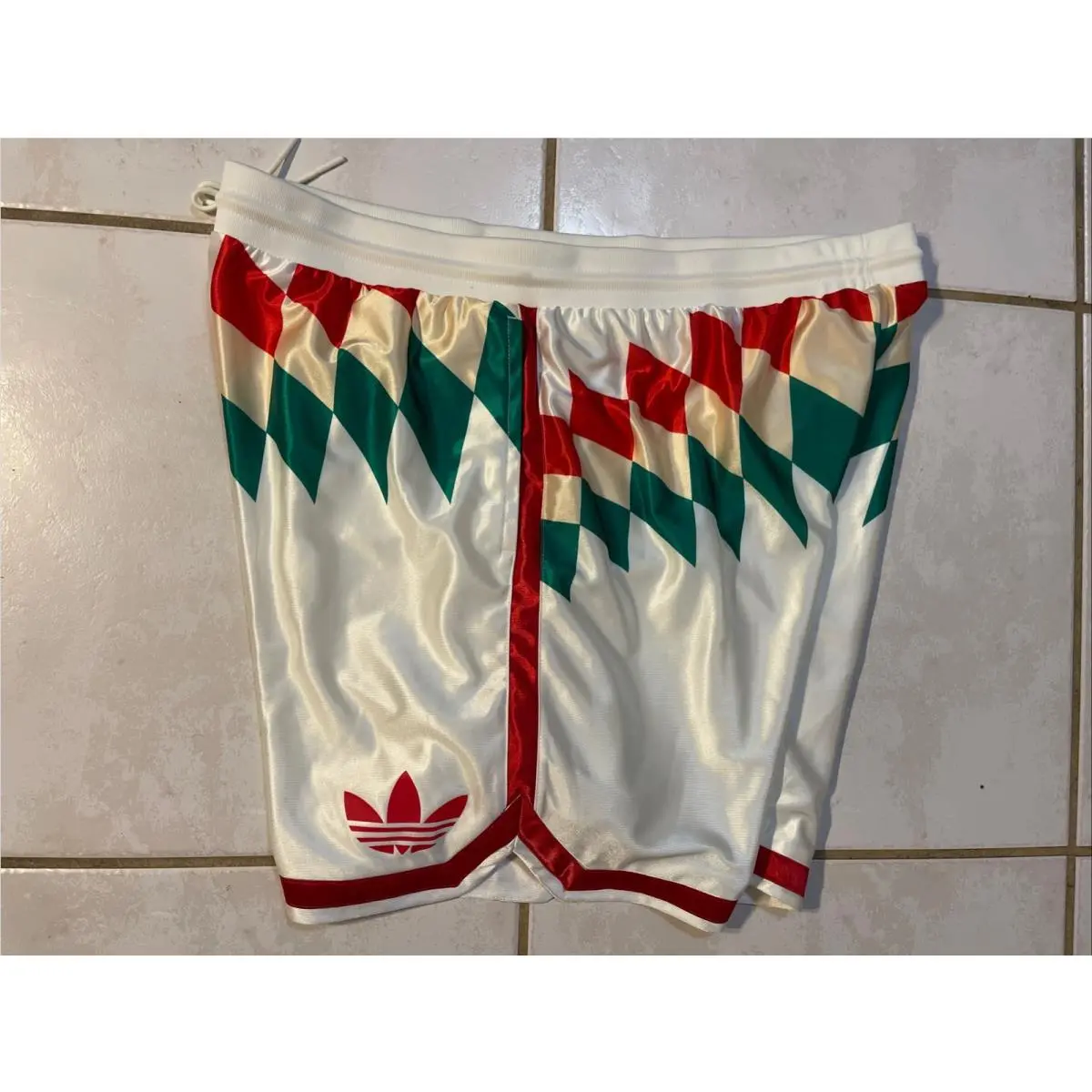 Adidas clothing - ADIDAS Originals World Cup 2026 - KC3574 - Off White (UPC: 192000031884) 1