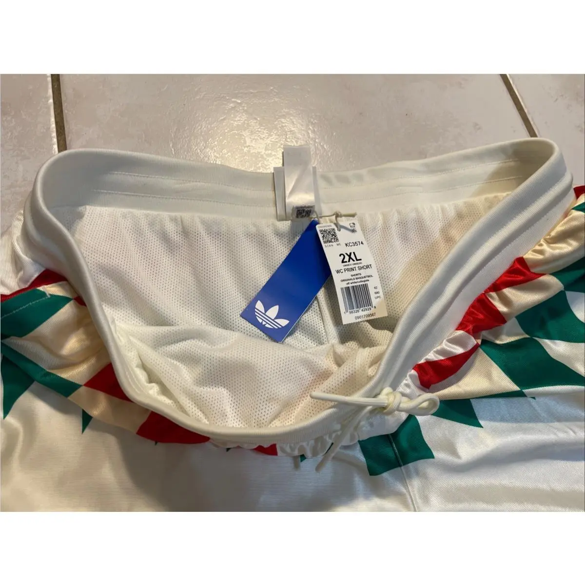 Adidas clothing - ADIDAS Originals World Cup 2026 - KC3574 - Off White (UPC: 192000031884) 6