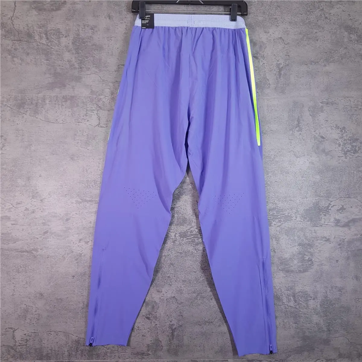 Adidas clothing - 2024 - It2163 - Blue 0