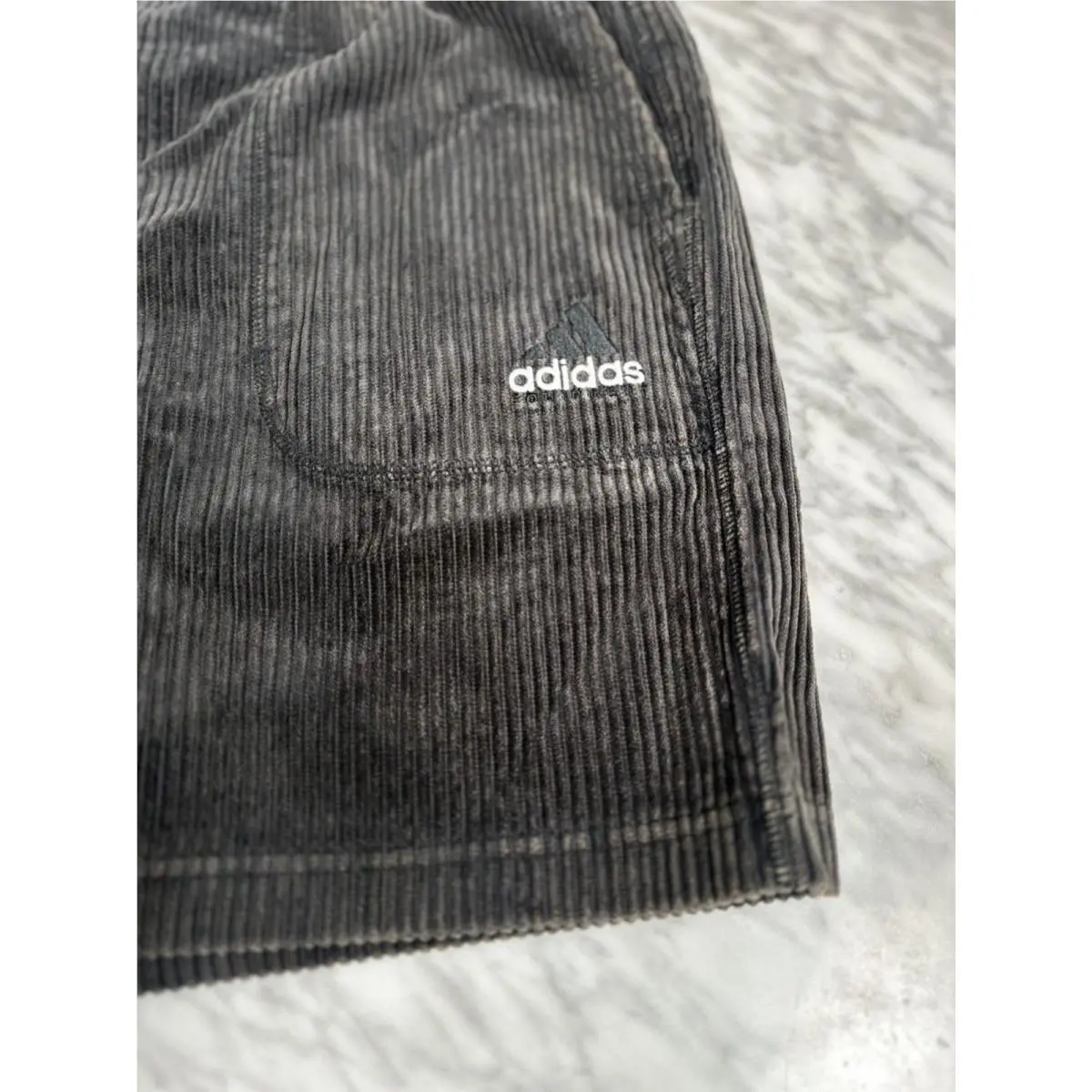 Adidas clothing - Brown 8