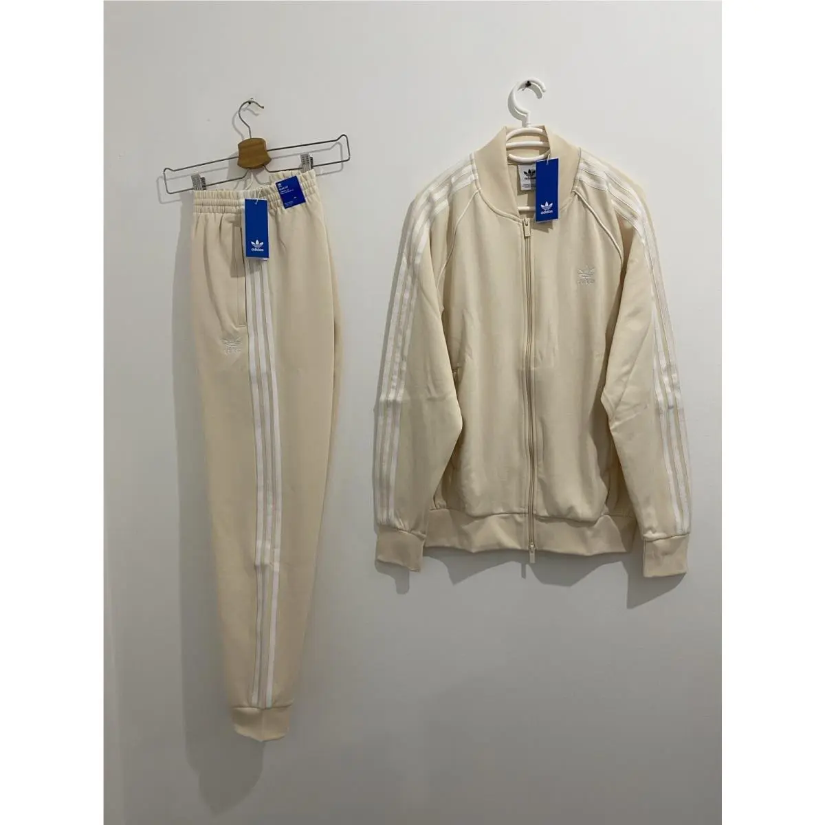 Adidas clothing - Wonder White 0