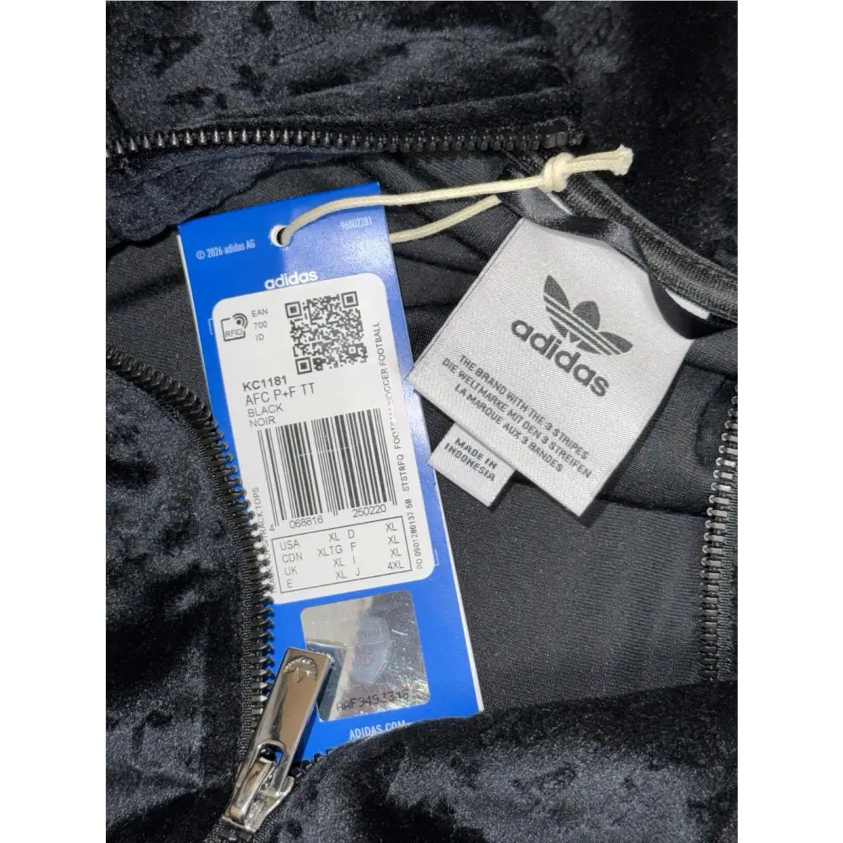 Adidas clothing - Adidas Arsenal FC Places - Arsenal Places - KC1181 - Black 3