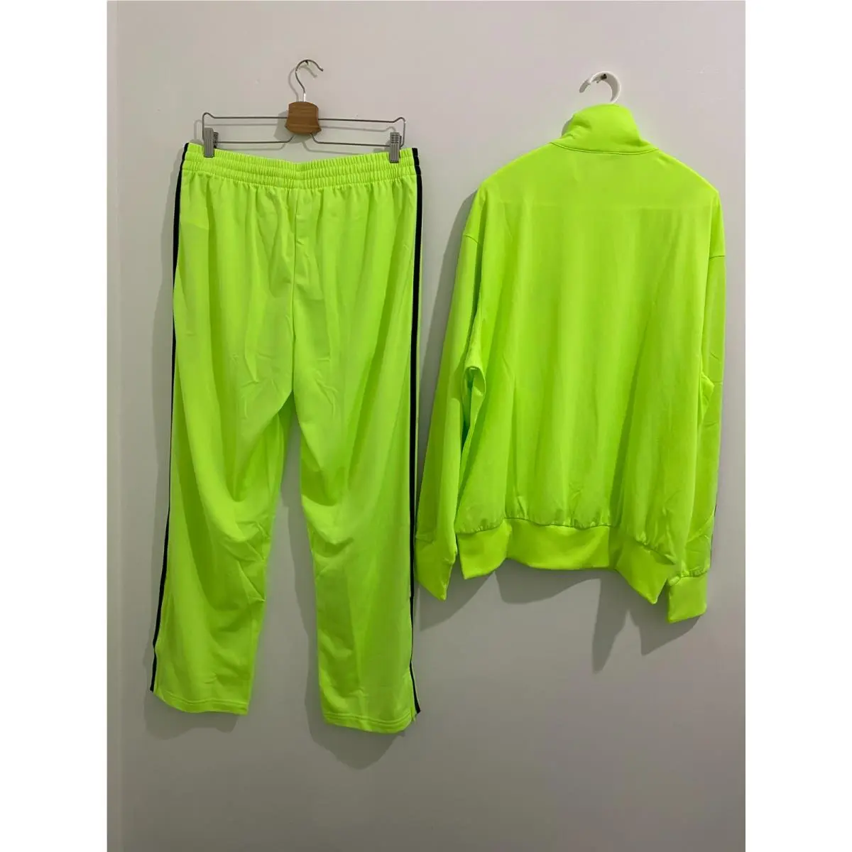 Adidas clothing - Signal Green Black 1