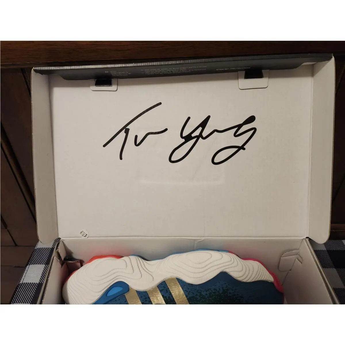 Adidas shoes - TRAE YOUNG ADIDAS 3 - TRAE YOUNG - DARK GREEN/GOLDMT/ARCFUS 21