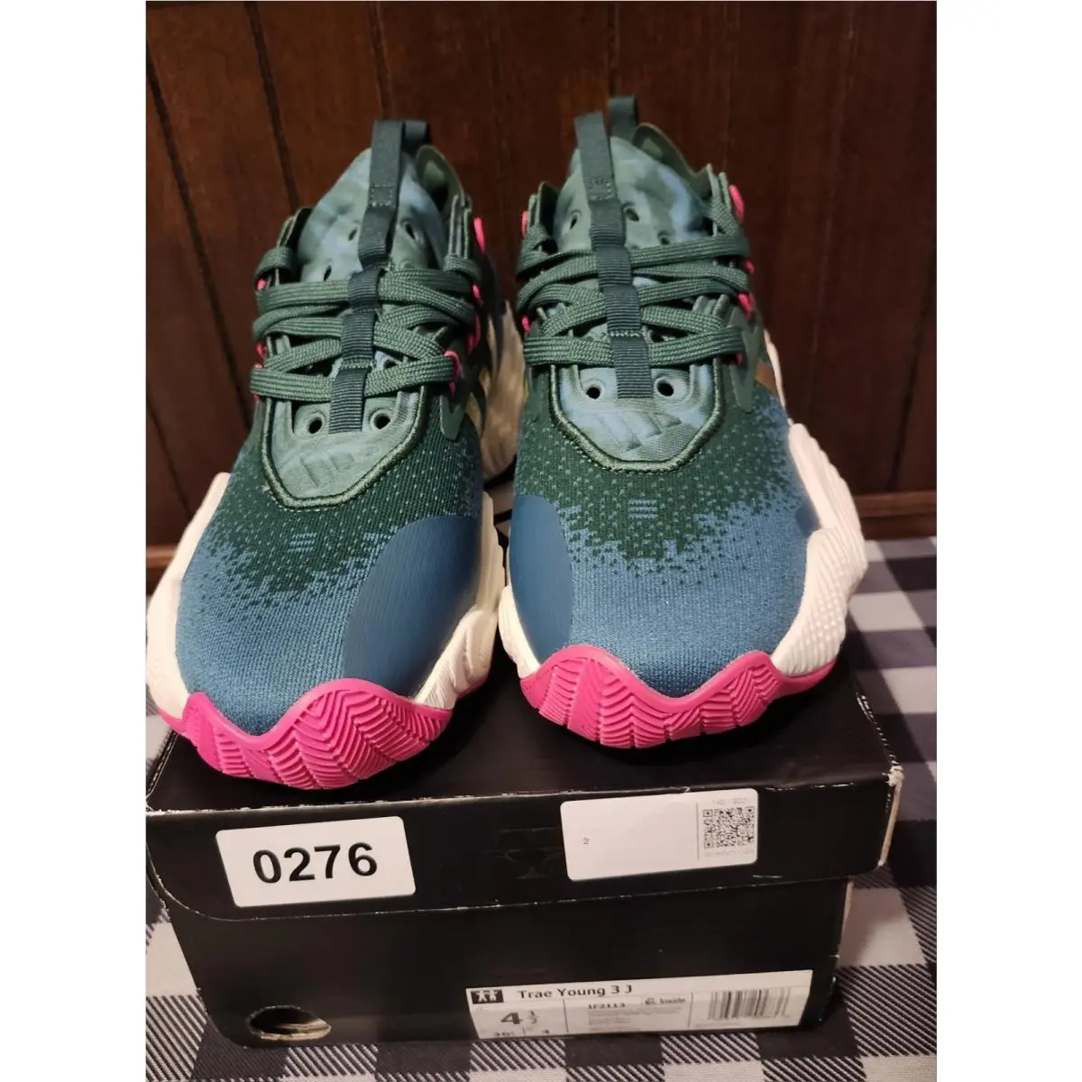 Adidas shoes - TRAE YOUNG ADIDAS 3 - TRAE YOUNG - DARK GREEN/GOLDMT/ARCFUS 2