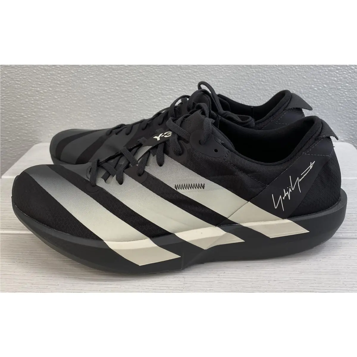 Adidas shoes - Black (UPC: 198322571749) 2