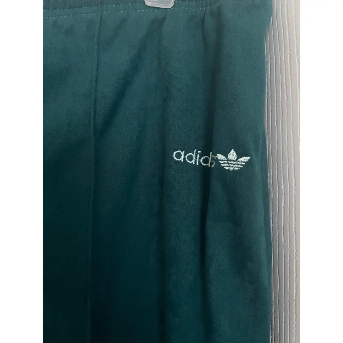 Adidas clothing - Green 2