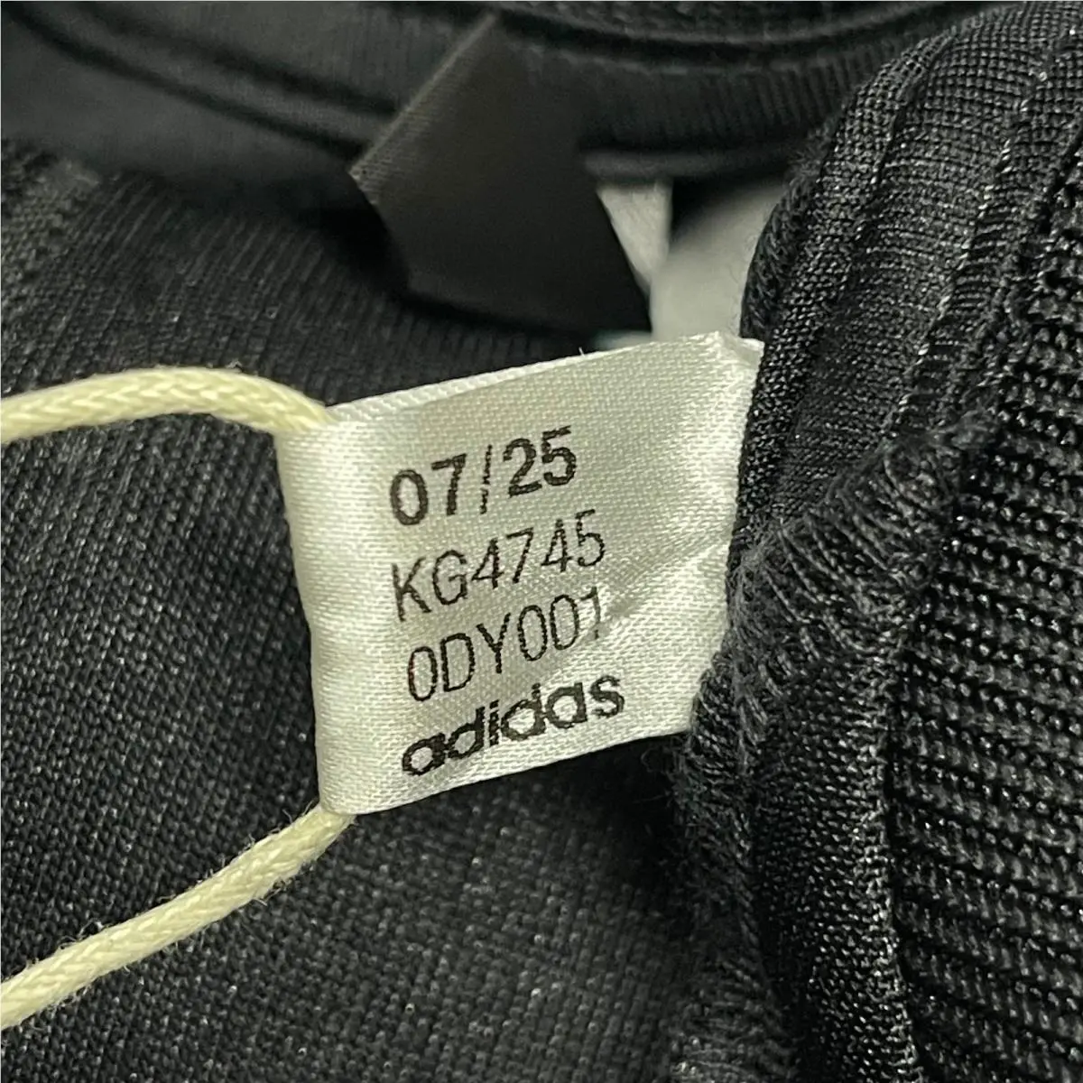 Adidas clothing - F1 Team - Team - Black 10