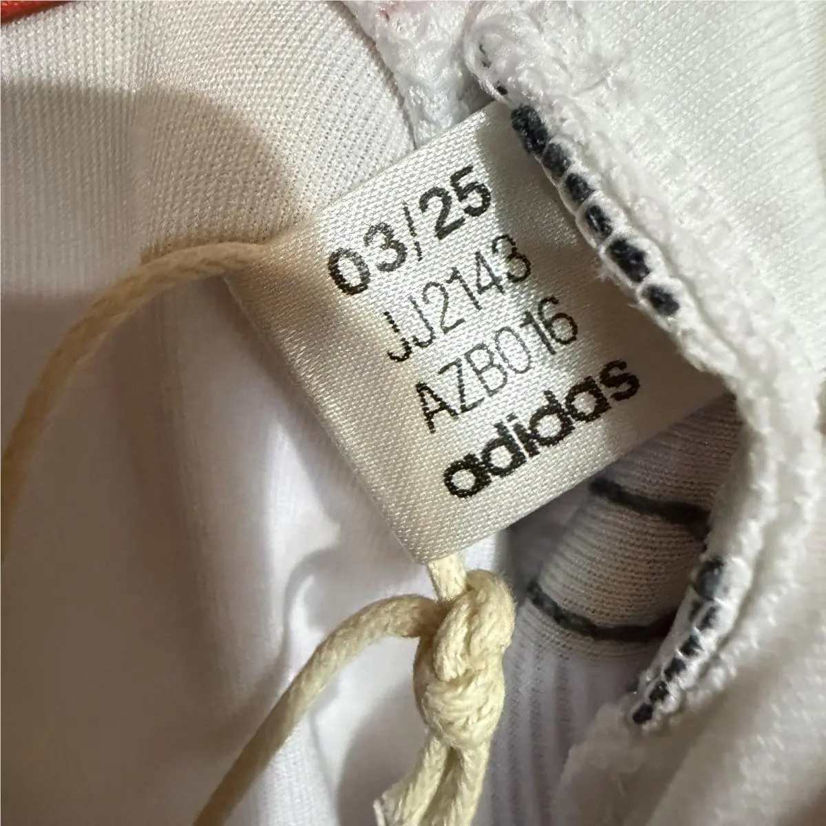Adidas clothing - White 6