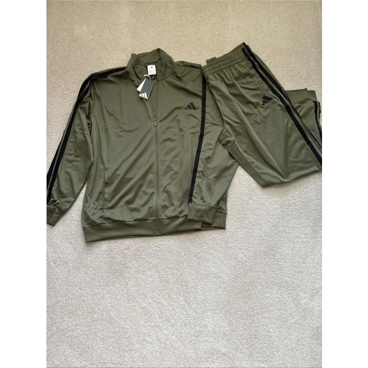 Adidas Men`s Olive Dark Green Tracksuit Jacket Pant Full Suit XL