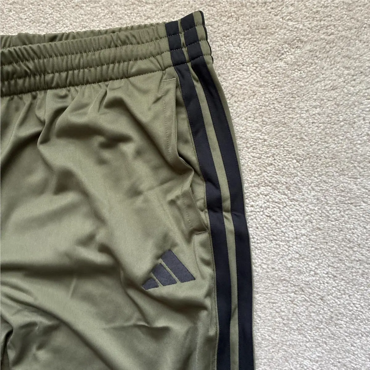 Adidas clothing - Green 9