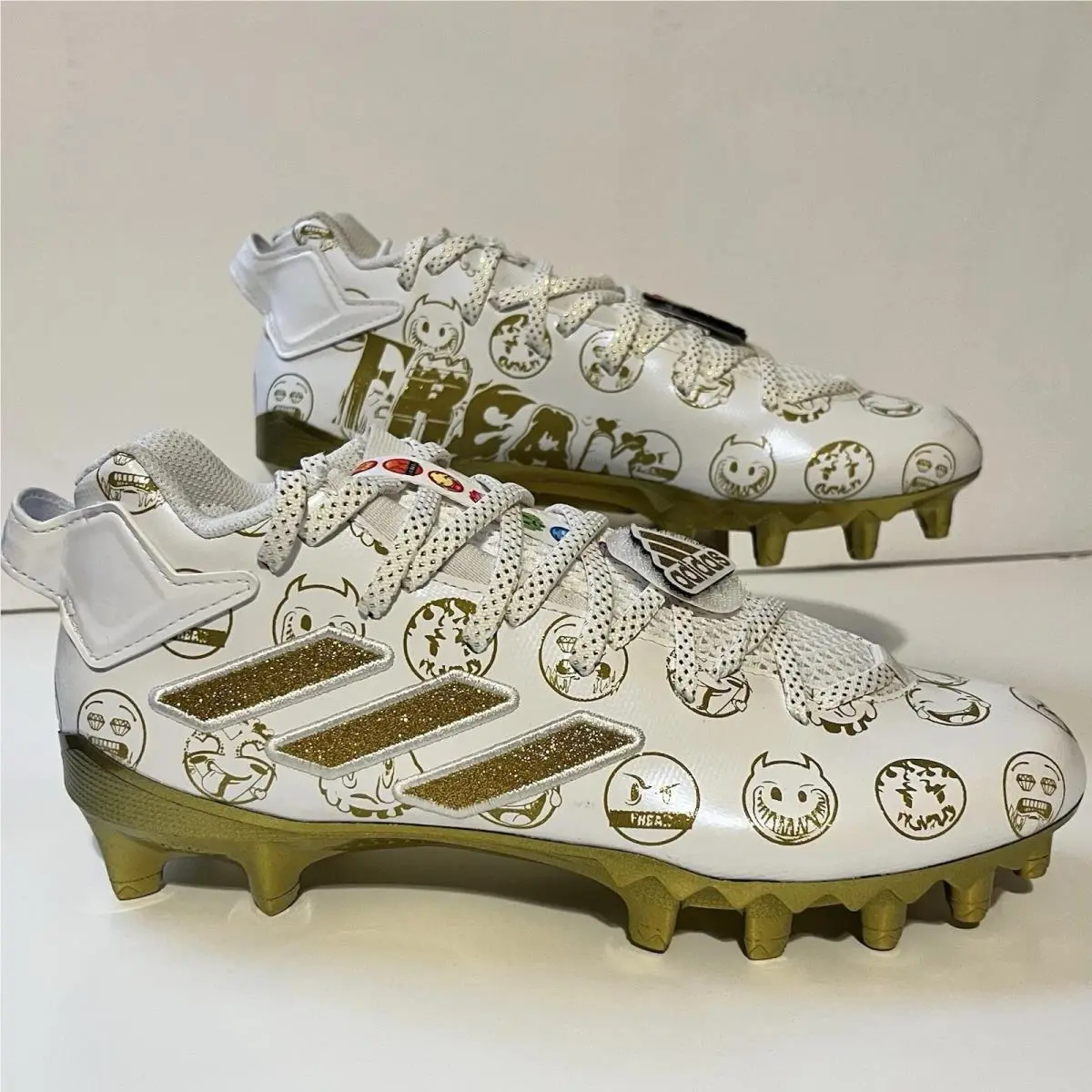 Adidas Freak 22 Big Mood Football Cleats White Gold GZ6900 Men`s Size 9