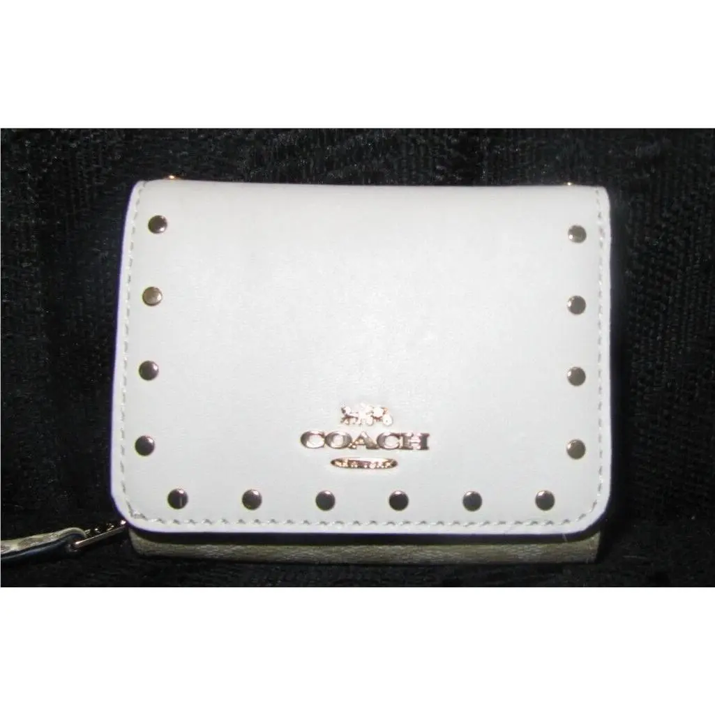Coach C3323 Small Trifold Wallet Light Khaki Signature Gold Rivets Chalk Leather