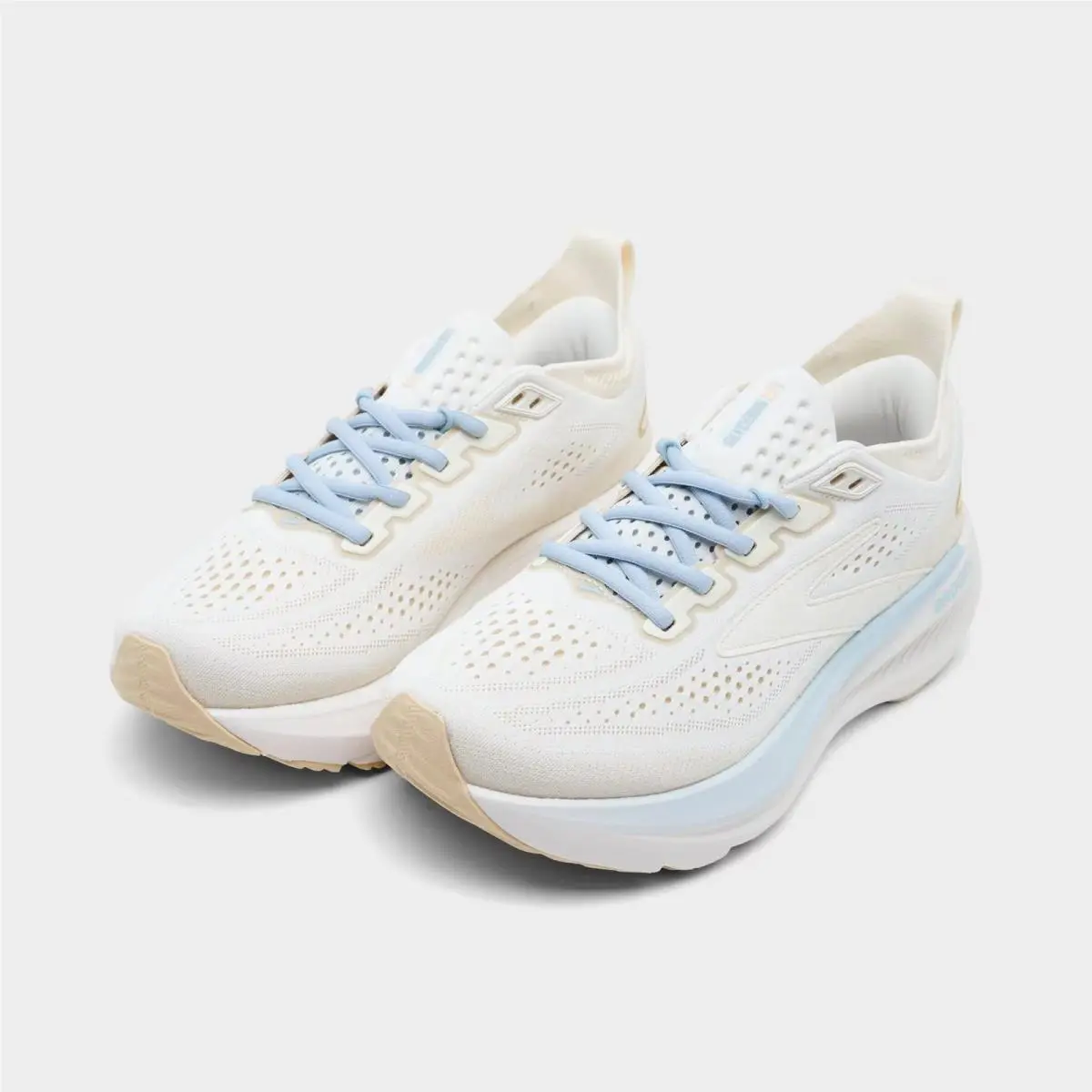 Brooks shoes - 1204651B 198 - Coconut/Sand/Skyway 1