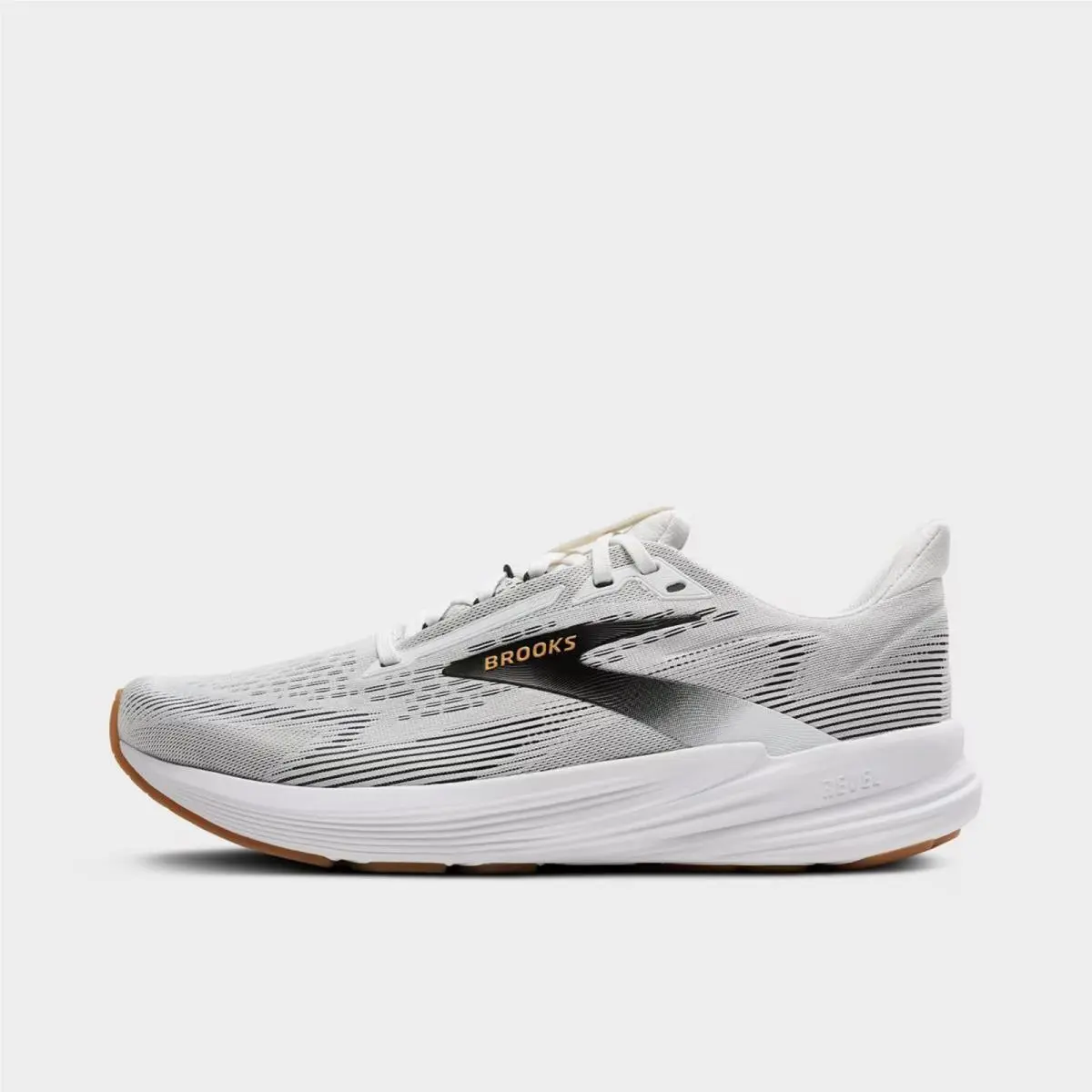 Men`s Brooks Revel 8 Running Shoes White/black/oak Buff 110468 107