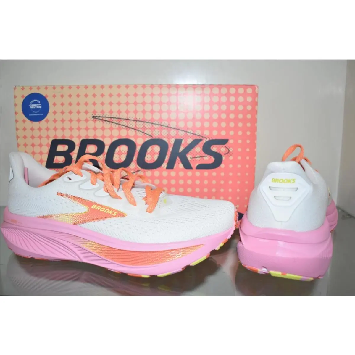 Brooks shoes - Brooks Ghost 17 Hero 4.0 - 120431 1B 236 - Multicolor 1