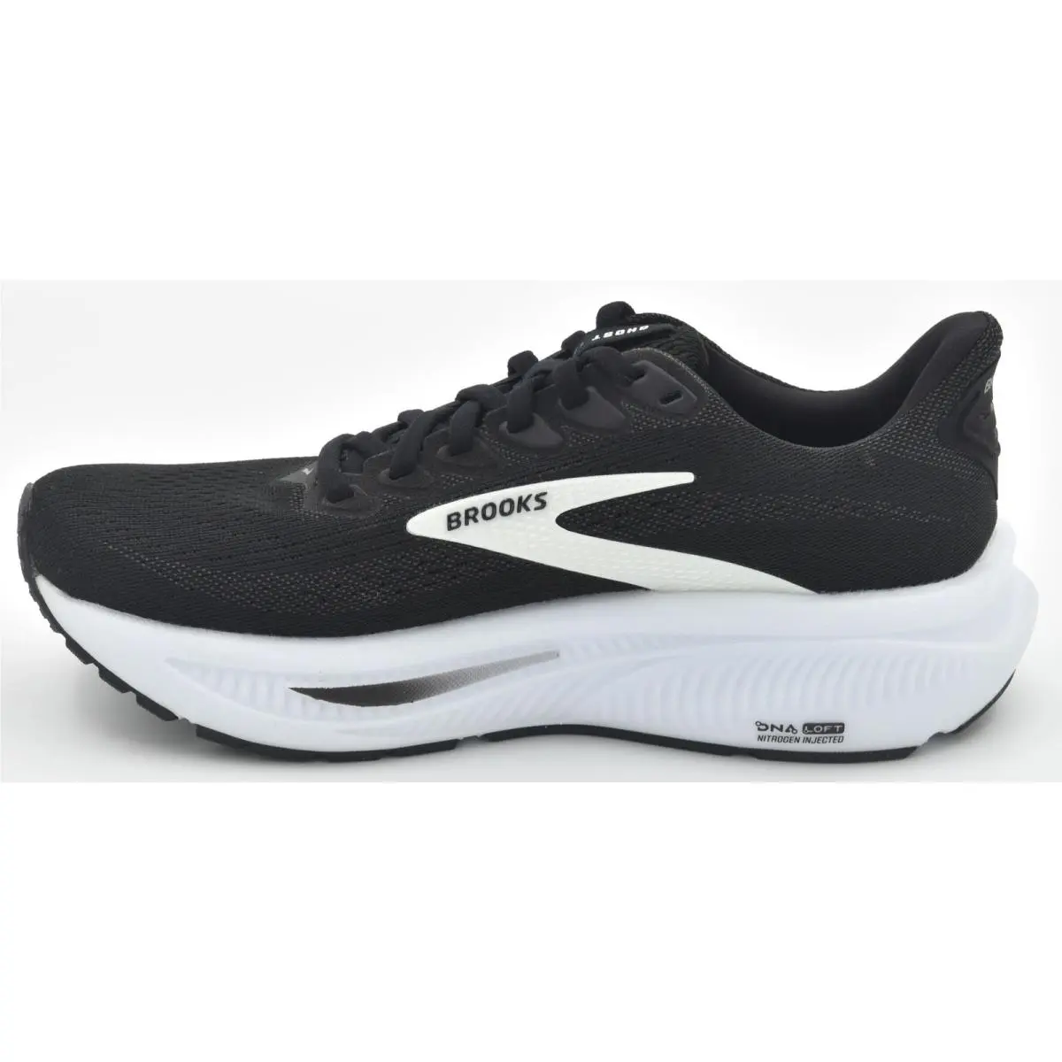 Brooks shoes - Black 4