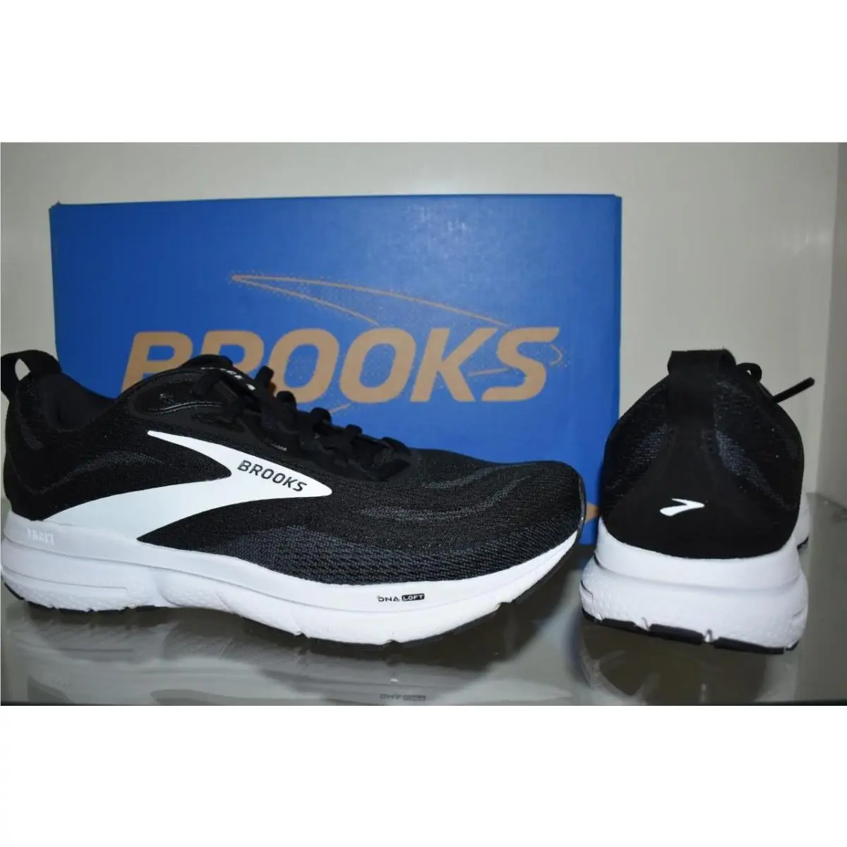 Brooks shoes - Brooks Trace 4 - Trace - 120441 1D 090 - Black 4