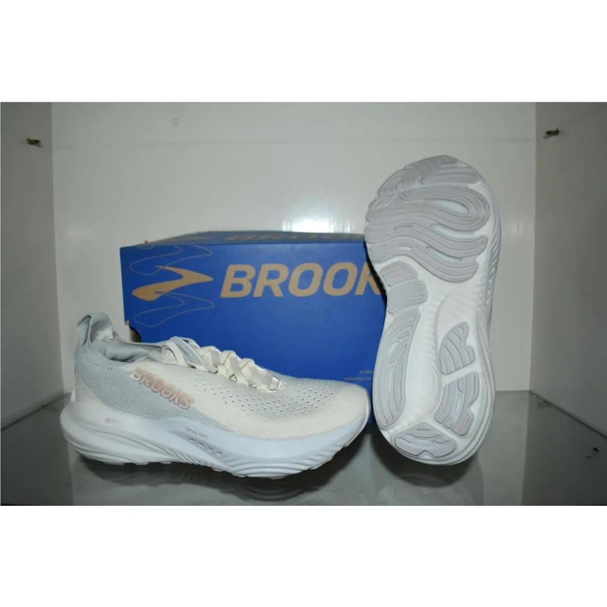 Brooks shoes - Brooks Glycerin Stealthfit 22 - Glycerin Stealthfit - 120437 1B 159 - White 2