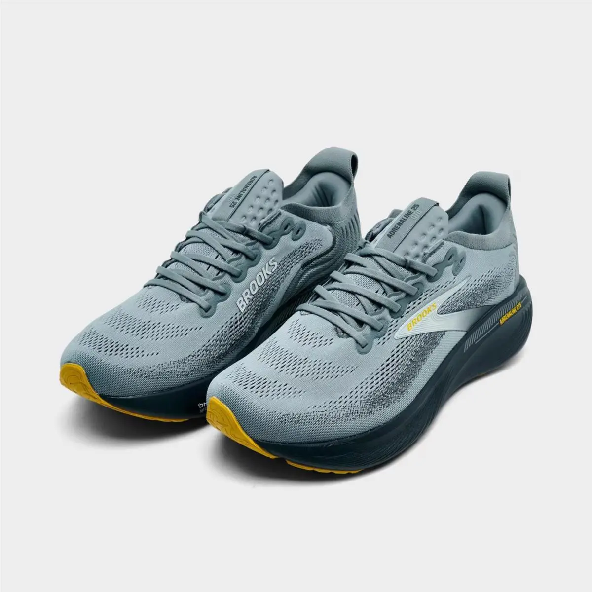 Brooks shoes - 1104541D 044 - Primer Grey/Ebony/Jade 1