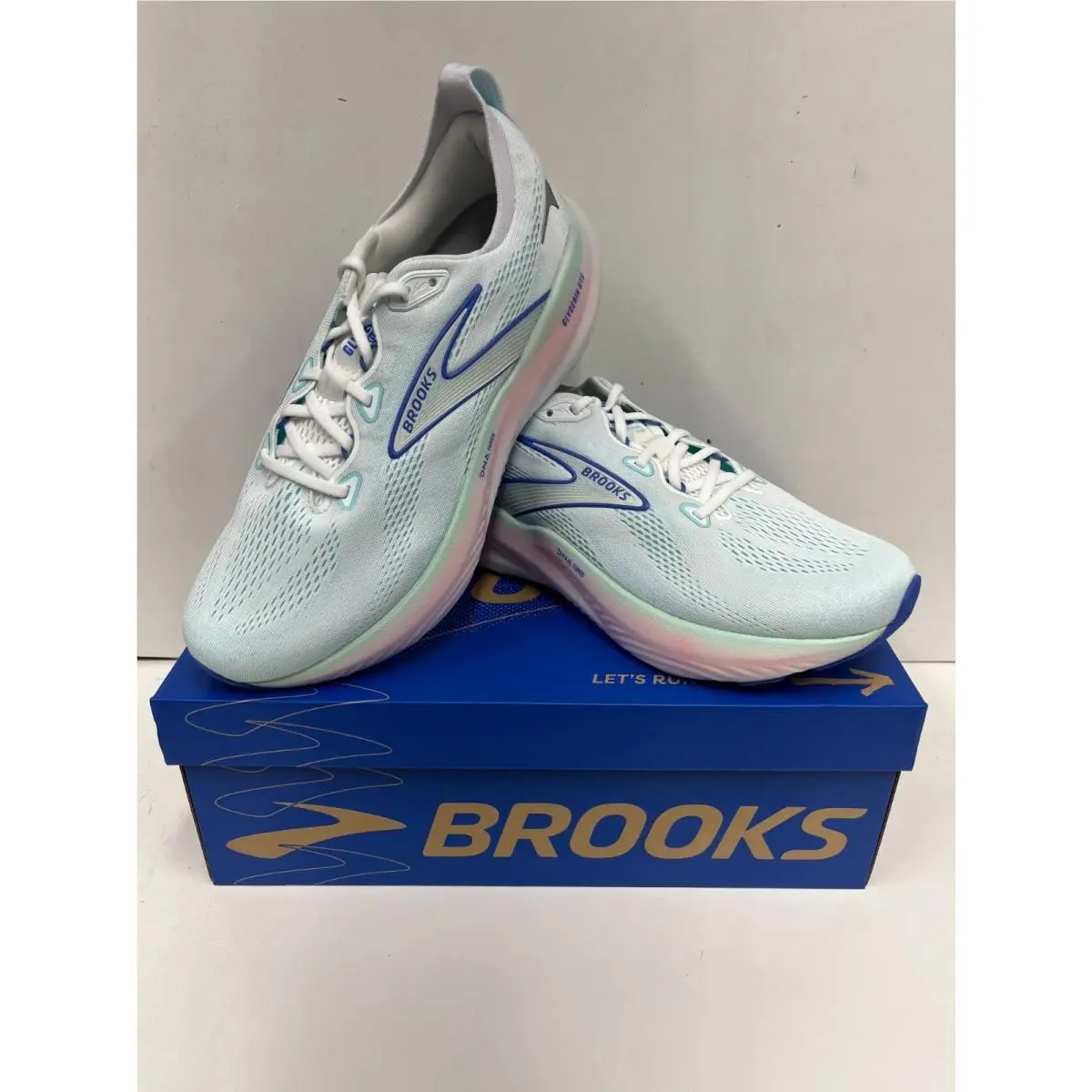 Brooks shoes - Brooks Glycerin GTS 22 - Glycerin GTS - White/Limpet Shell/Amparo Blue (110) 6