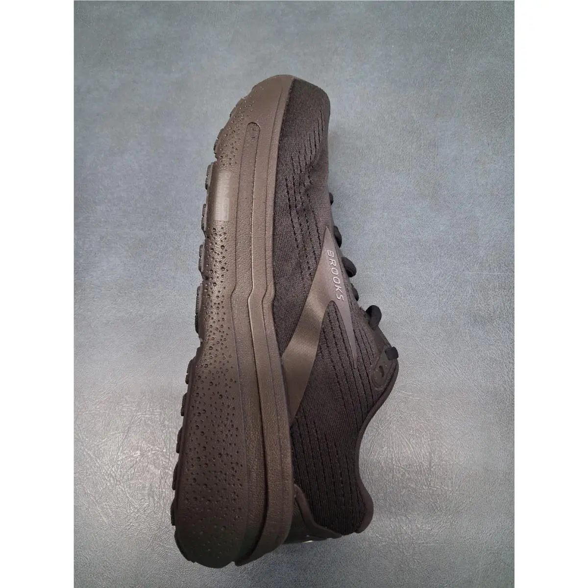 Brooks shoes - Brooks Ghost Max 2 - Ghost Max - Black 8