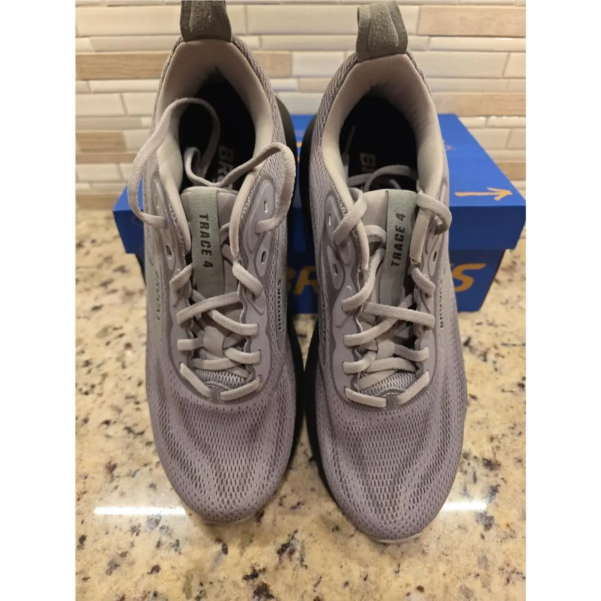 Brooks shoes - Brooks Trace 4 - Trace - Grey/Black/Ebony 2