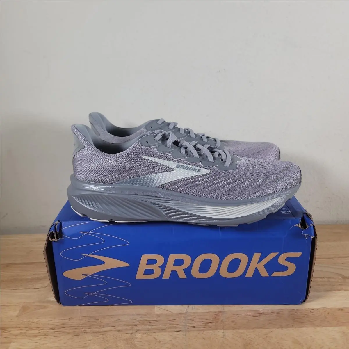 Brooks shoes - Brooks Ghost 17 - Ghost - 110442-1D-041 - Gray/Primer/Sand 3