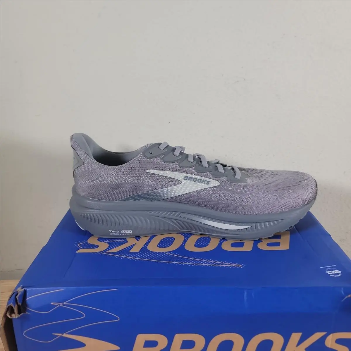 Brooks shoes - Brooks Ghost 17 - Ghost - 110442-1D-041 - Gray/Primer/Sand 4