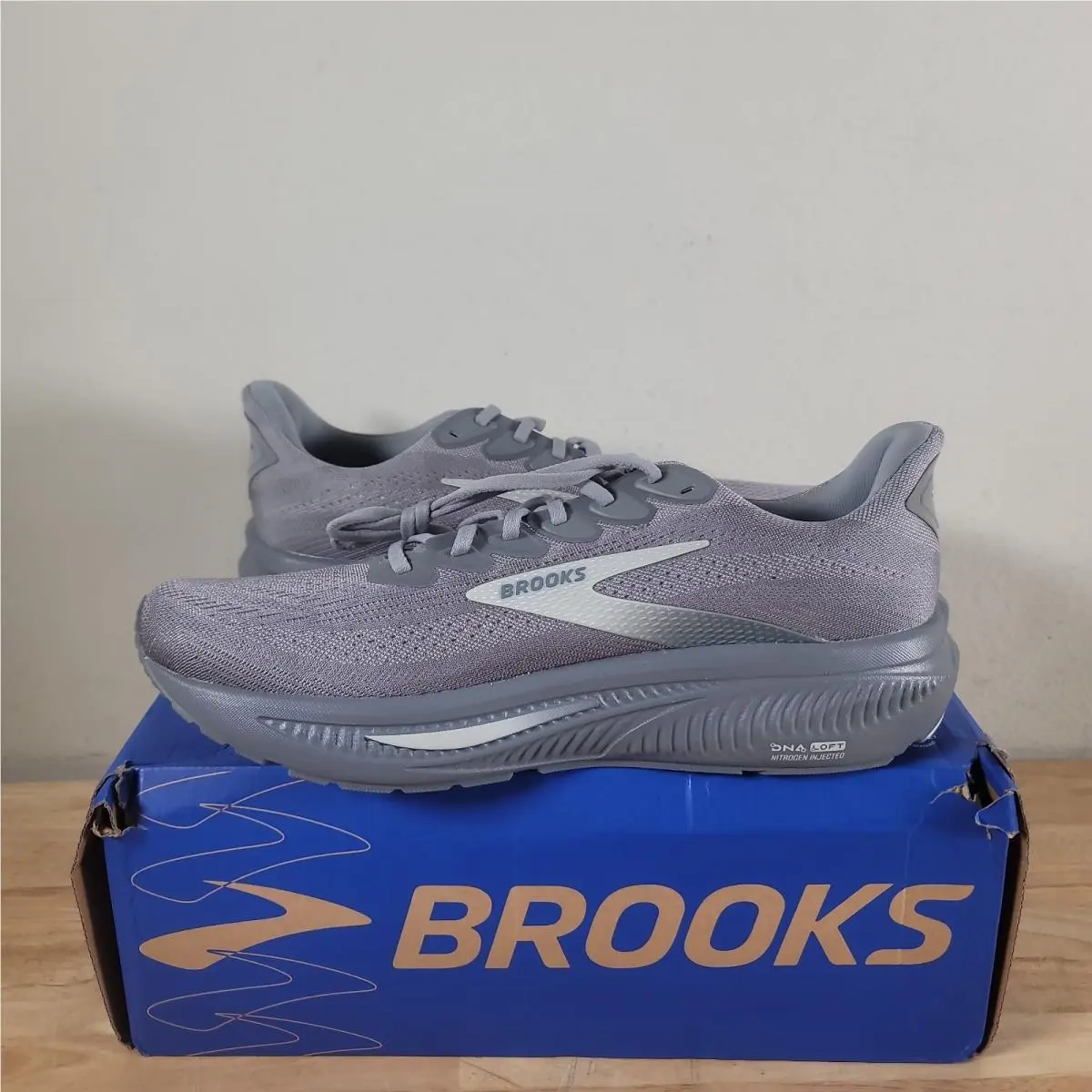 Brooks shoes - Brooks Ghost 17 - Ghost - 110442-1D-041 - Gray/Primer/Sand 5