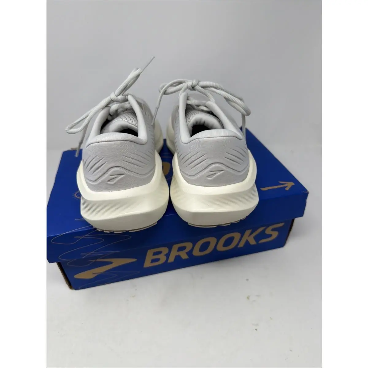 Brooks shoes - Brooks Anthem 8 - Anthem - 1204611D040 - Beige 1