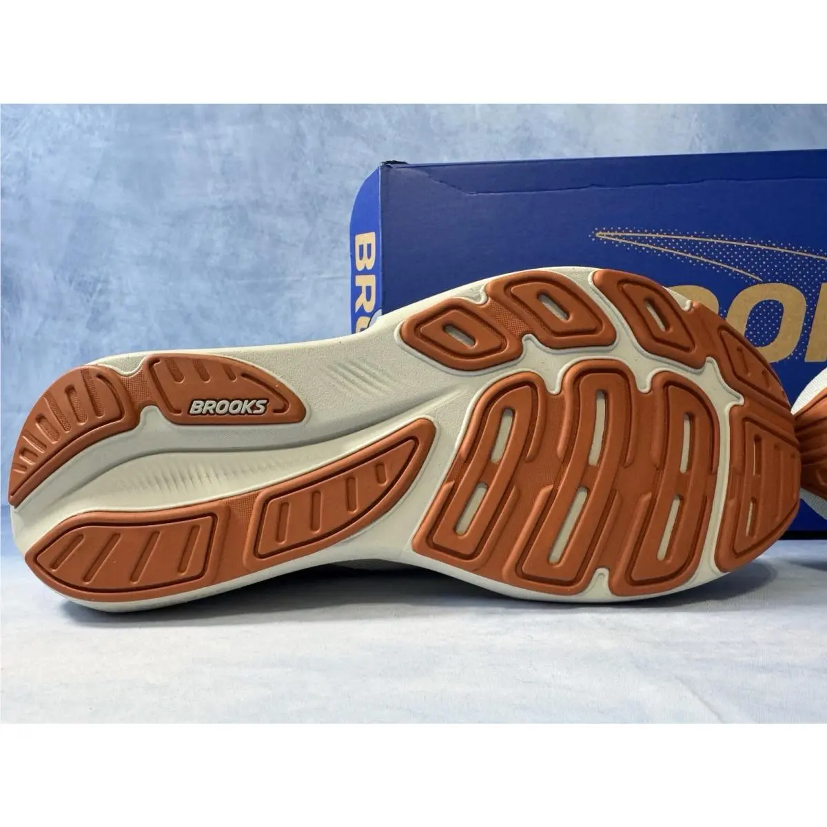 Brooks shoes - Brooks Revel - Revel - Gray 7