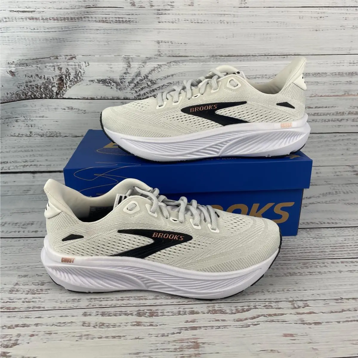 Brooks Ghost 18 Women US 8.5B Running Shoe White Black Rose Gold