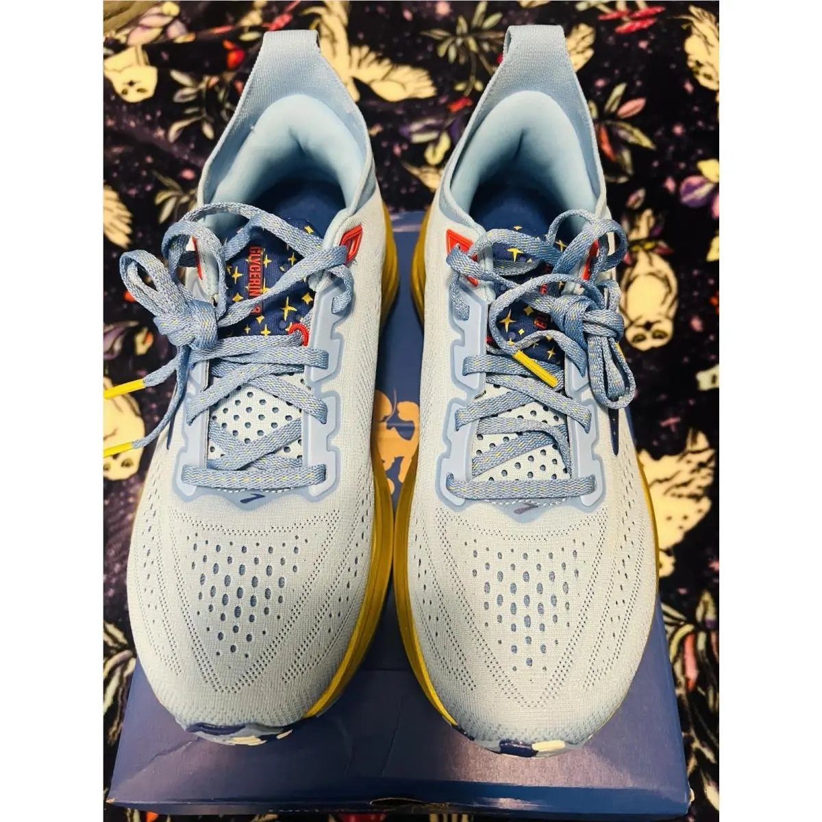2026 Brooks Run Disney Glycerin 23 Aladdin Genie Mens Shoes Size 7.5 Blue Gold