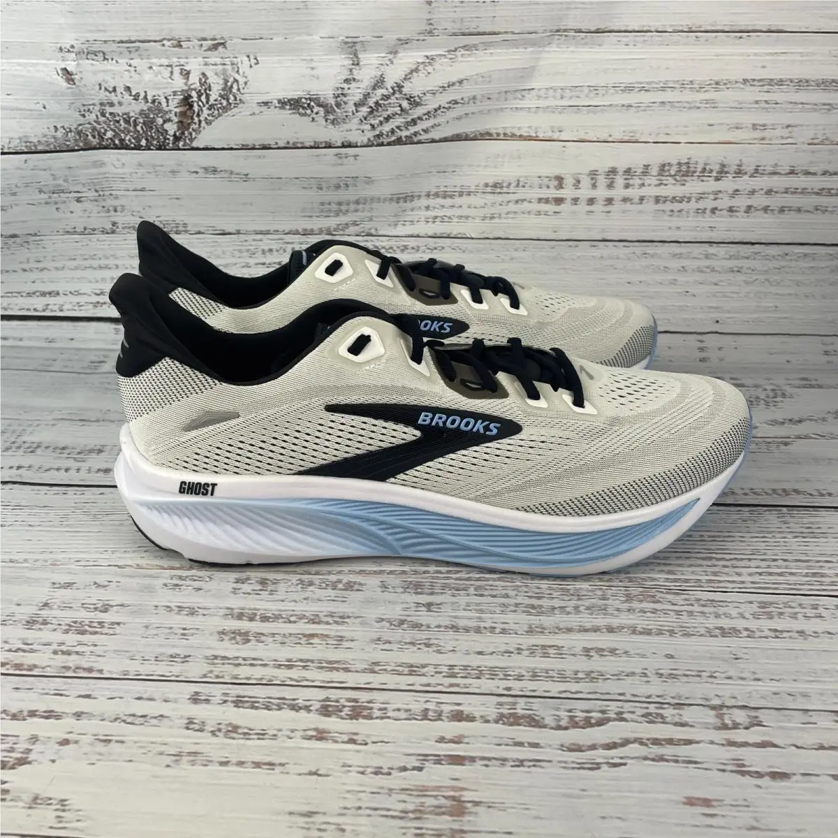 Brooks shoes - Brooks Ghost - Ghost - Gray (UPC: 195394870022) 2