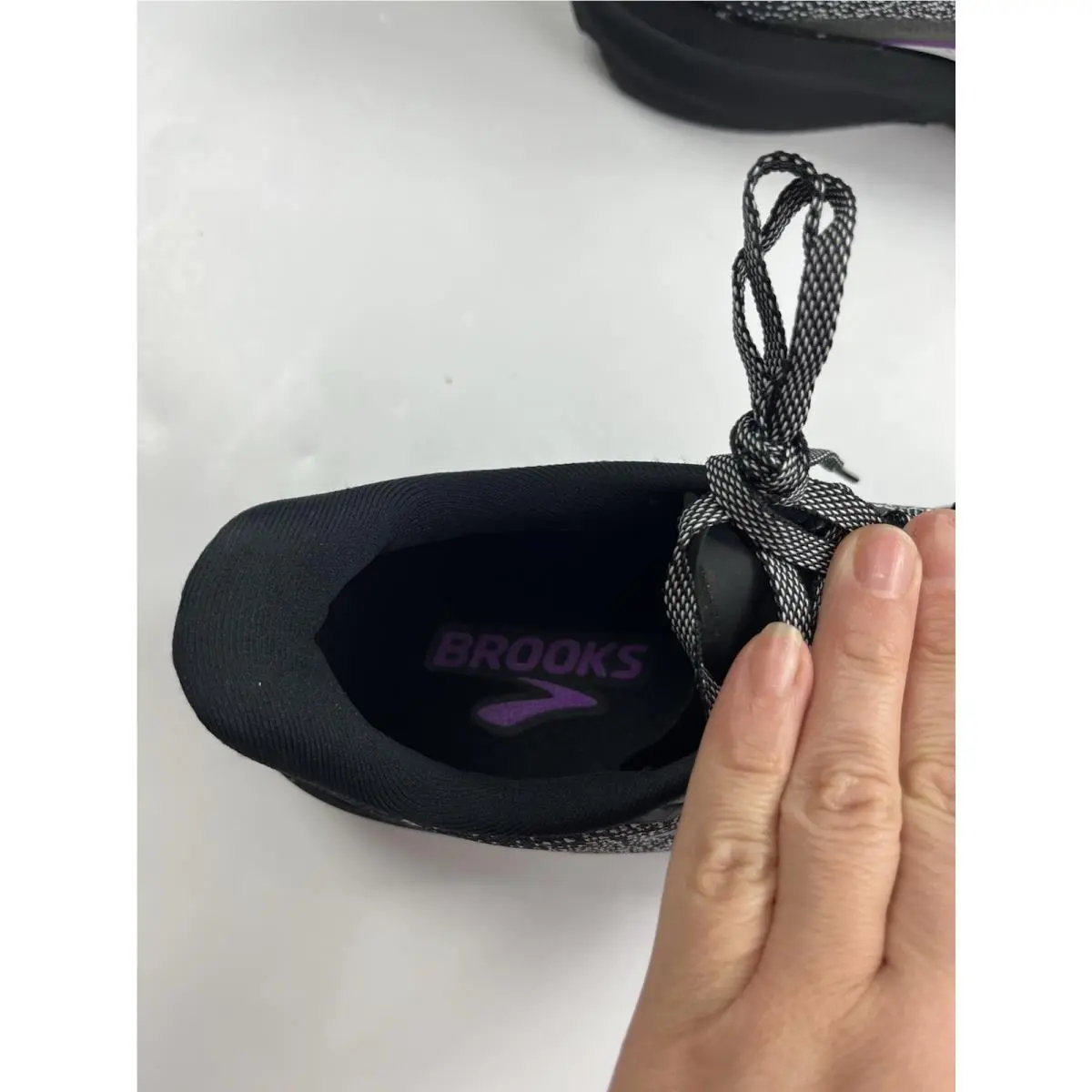 Brooks shoes - Brooks Launch 10 - Launch - Black/White/Violet 6