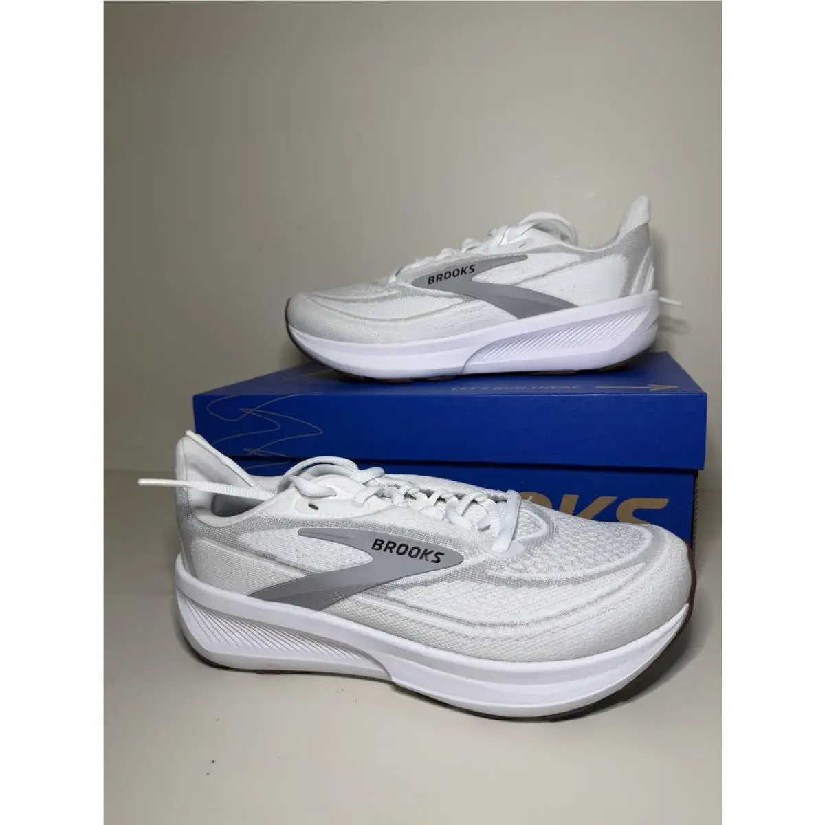 Brooks shoes - Brooks Revel 9 - Revel - Black 1