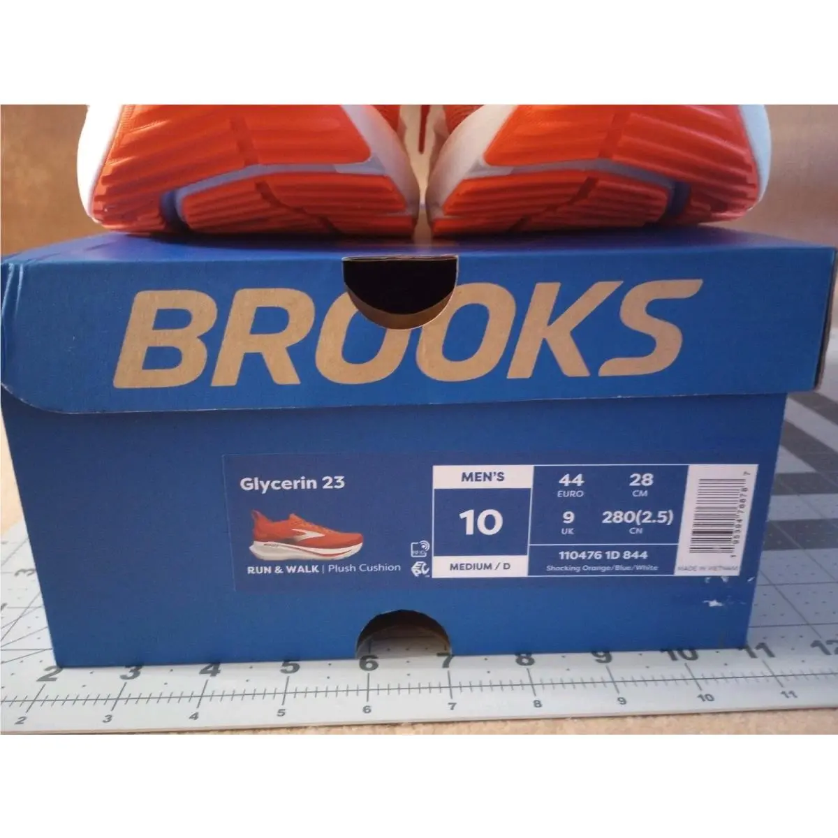 Brooks shoes - orange white 0